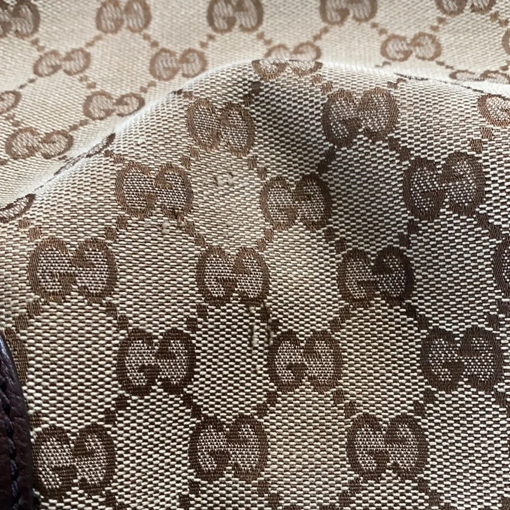Gucci purse - Picture 5 of 13